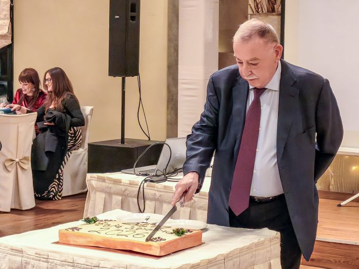 &Epsilon;&kappa;&delta;ή&lambda;&omega;&sigma;&eta; &kappa;&omicron;&pi;ή&sigmaf; &tau;&eta;&sigmaf; &pi;&rho;&omega;&tau;&omicron;&chi;&rho;&omicron;&nu;&iota;ά&tau;&iota;&kappa;&eta;&sigmaf; &beta;&alpha;&sigma;&iota;&lambda;ό&pi;&iota;&tau;&alpha;&sigmaf; &tau;&eta;&sigmaf; &Delta;&iota;&alpha;&chi;&epsilon;&iota;&rho;&iota;&sigma;&tau;&iota;&kappa;ή&sigmaf; &Epsilon;&upsilon;&rho;&omega;&pi;&alpha;ϊ&kappa;ώ&nu; &Pi;&rho;&omicron;&gamma;&rho;&alpha;&mu;&mu;ά&tau;&omega;&nu;