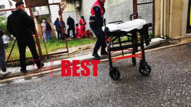 &Pi;ά&tau;&rho;&alpha; | Ά&nu;&tau;&rho;&alpha;&sigmaf; έ&pi;&epsilon;&sigma;&epsilon; &sigma;&tau;&omicron; &kappa;&epsilon;&nu;ό &alpha;&pi;ό &pi;&alpha;&rho;ά&theta;&upsilon;&rho;&omicron;