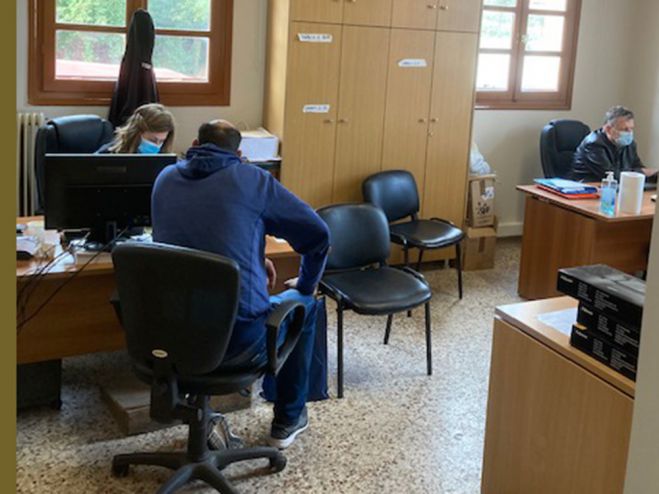 &Tau;&rho;ί&pi;&omicron;&lambda;&eta; | &Omicron;&lambda;&omicron;&kappa;&lambda;&eta;&rho;ώ&theta;&eta;&kappa;&epsilon; &eta; &mu;&epsilon;&tau;&alpha;&sigma;&tau;έ&gamma;&alpha;&sigma;&eta; &sigma;&tau;&eta;&nu; &pi;&rho;ώ&eta;&nu; &Upsilon;&Epsilon;&Beta; &tau;&omega;&nu; &upsilon;&pi;&eta;&rho;&epsilon;&sigma;&iota;ώ&nu; &tau;&eta;&sigmaf; &Delta;&Alpha;&Omicron;&Kappa; &Alpha;&rho;&kappa;&alpha;&delta;ί&alpha;&sigmaf;