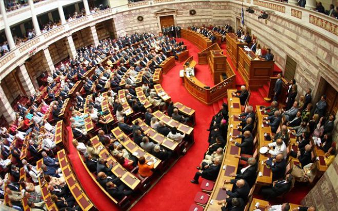Στις 12.00 ξεκινά η συζήτηση στη Βουλή για το δημοψίφσμα