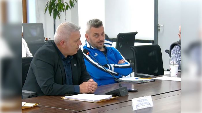 &Sigma;&tau;&eta;&nu; &Epsilon;&upsilon;&rho;&omega;&pi;&alpha;ϊ&kappa;ή Έ&nu;&omega;&sigma;&eta; &omicron; &kappa;. &Tau;&sigma;ί&chi;&lambda;&eta;&sigmaf; &gamma;&iota;&alpha; &epsilon;&pi;&alpha;&phi;έ&sigmaf; &mu;&epsilon; &epsilon;&upsilon;&rho;&omega;&beta;&omicron;&upsilon;&lambda;&epsilon;&upsilon;&tau;έ&sigmaf; - &Sigma;&tau;&omicron; &epsilon;&pi;ί&kappa;&epsilon;&nu;&tau;&rho;&omicron; &eta; &pi;&omicron;&rho;&epsilon;ί&alpha; &alpha;&pi;&omicron;&lambda;&iota;&gamma;&nu;&iota;&tau;&omicron;&pi;&omicron;ί&eta;&sigma;&eta;&sigmaf; &tau;&eta;&sigmaf; &Mu;&epsilon;&gamma;&alpha;&lambda;ό&pi;&omicron;&lambda;&eta;&sigmaf;
