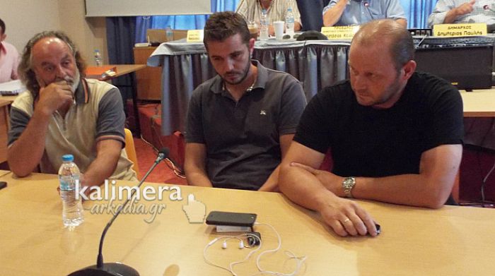 «Γονατίσαμε» λένε οι αγρότες στην Αρκαδία – Ζητούν «πάγωμα» σε δημοτικά τέλη, ΕΝΦΙΑ και ΟΓΑ