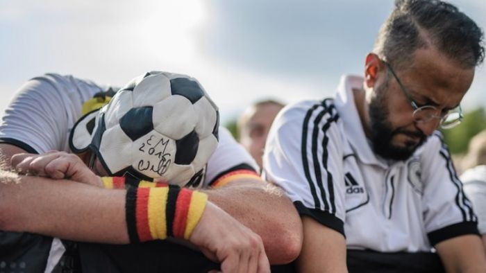 &Mu;&omicron;&upsilon;&nu;&tau;&iota;ά&lambda; ... &Tau;&Epsilon;&Lambda;&Omicron;&Sigma; &gamma;&iota;&alpha; &tau;&eta; &Gamma;&epsilon;&rho;&mu;&alpha;&nu;ί&alpha;!