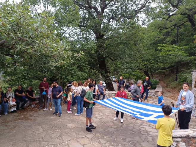 &Lambda;&alpha;&mu;&pi;&alpha;&delta;&eta;&phi;&omicron;&rho;ί&alpha; &gamma;&iota;&alpha; &tau;&eta;&nu; &epsilon;&pi;έ&tau;&epsilon;&iota;&omicron; &tau;&eta;&sigmaf; &Mu;ά&chi;&eta;&sigmaf; &tau;&omega;&nu; &Delta;&omicron;&lambda;&iota;&alpha;&nu;ώ&nu; (&epsilon;&iota;&kappa;ό&nu;&epsilon;&sigmaf;)