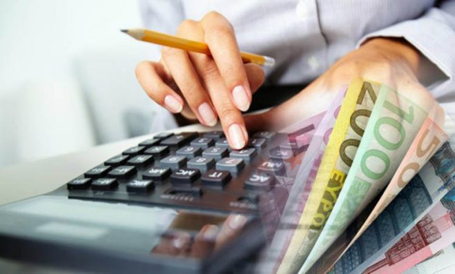 Έρχεται ρύθμιση 120 δόσεων για μισθωτούς και συνταξιούχους