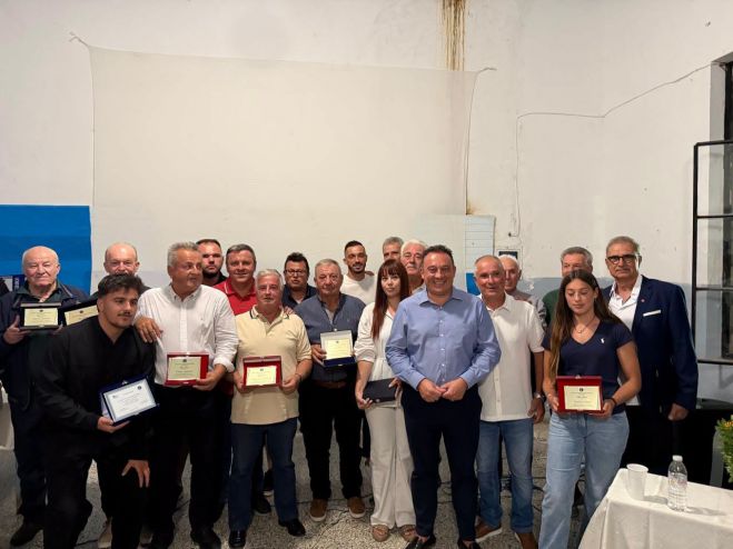 &Omicron; &Eta;&rho;&alpha;&kappa;&lambda;ή&sigmaf; &Beta;&epsilon;&rho;&beta;έ&nu;&omega;&nu; &gamma;&iota;ό&rho;&tau;&alpha;&sigma;&epsilon; &tau;&alpha; 100 &tau;&omicron;&upsilon; &chi;&rho;ό&nu;&iota;&alpha;! (&epsilon;&iota;&kappa;ό&nu;&epsilon;&sigmaf;)