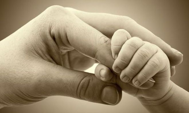 &Mu;&eta;&tau;&rho;ό&tau;&eta;&tau;&alpha;, &omicron;&iota;&kappa;&omicron;&gamma;έ&nu;&epsilon;&iota;&alpha; &kappa;&alpha;&iota; &iota;&sigma;ό&tau;&eta;&tau;&alpha;: &pi;&rho;&omicron;&kappa;&lambda;ή&sigma;&epsilon;&iota;&sigmaf; &kappa;&alpha;&iota; &pi;&rho;&omicron;&omicron;&pi;&tau;&iota;&kappa;έ&sigmaf; | &Tau;&eta;&nu; &Pi;&alpha;&rho;&alpha;&sigma;&kappa;&epsilon;&upsilon;ή &eta; &epsilon;&nu;&eta;&mu;&epsilon;&rho;&omega;&tau;&iota;&kappa;ή &delta;&rho;ά&sigma;&eta; &sigma;&tau;&omicron; &Kappa;&alpha;&mu;ά&rho;&iota;
