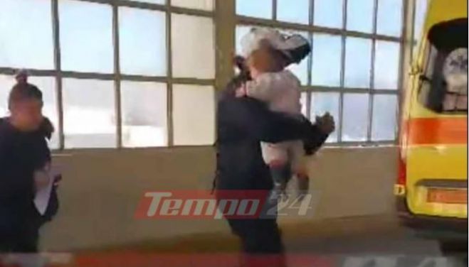 &Pi;ά&tau;&rho;&alpha; | &Sigma;&upsilon;&nu;&alpha;&gamma;&epsilon;&rho;&mu;ό&sigmaf; &sigma;&tau;&eta;&nu; &Epsilon;&Lambda;.&Alpha;&Sigma;. &gamma;&iota;&alpha; 20 &mu;&eta;&nu;ώ&nu; &kappa;&omicron;&rho;&iota;&tau;&sigma;ά&kappa;&iota;
