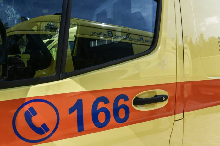 &Nu;&epsilon;&kappa;&rho;ό&sigmaf; &lambda;ό&gamma;&omega; &theta;&epsilon;&rho;&mu;&omicron;&pi;&lambda;&eta;&xi;ί&alpha;&sigmaf; &nu;&epsilon;&alpha;&rho;ό&sigmaf; &mu;&epsilon; &epsilon;&iota;&delta;&iota;&kappa;έ&sigmaf; &alpha;&nu;ά&gamma;&kappa;&epsilon;&sigmaf;