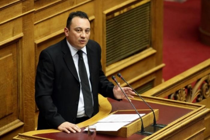 &Kappa;ώ&sigma;&tau;&alpha;&sigmaf; &Beta;&lambda;ά&sigma;&eta;&sigmaf;: &laquo;&Gamma;&iota;&alpha;&tau;ί &psi;ή&phi;&iota;&sigma;&alpha; &Omicron;&Chi;&Iota; &sigma;&tau;&eta;&nu; &alpha;&lambda;&lambda;&alpha;&gamma;ή &phi;ύ&lambda;&omicron;&upsilon; &sigma;&tau;&alpha; 15&raquo;!