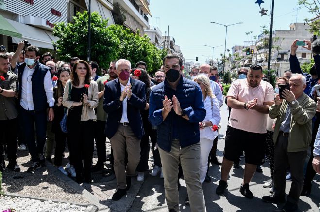 &Tau;&sigma;ί&pi;&rho;&alpha;&sigmaf;: "&Tau;&omicron;&nu; &Iota;&omicron;ύ&nu;&iota;&omicron; &theta;&alpha; &alpha;&pi;&omicron;&kappa;&alpha;&lambda;&upsilon;&phi;&theta;&epsilon;ί &sigma;&tau;&omicron;&upsilon;&sigmaf; &tau;&rho;&alpha;&pi;&epsilon;&zeta;&iota;&kappa;&omicron;ύ&sigmaf; &lambda;&omicron;&gamma;&alpha;&rho;&iota;&alpha;&sigma;&mu;&omicron;ύ&sigmaf; &tau;&omega;&nu; &pi;&omicron;&lambda;&iota;&tau;ώ&nu; &eta; &alpha;&pi;ά&tau;&eta; &tau;&omega;&nu; &delta;ή&theta;&epsilon;&nu; 600 &epsilon;&upsilon;&rho;ώ"