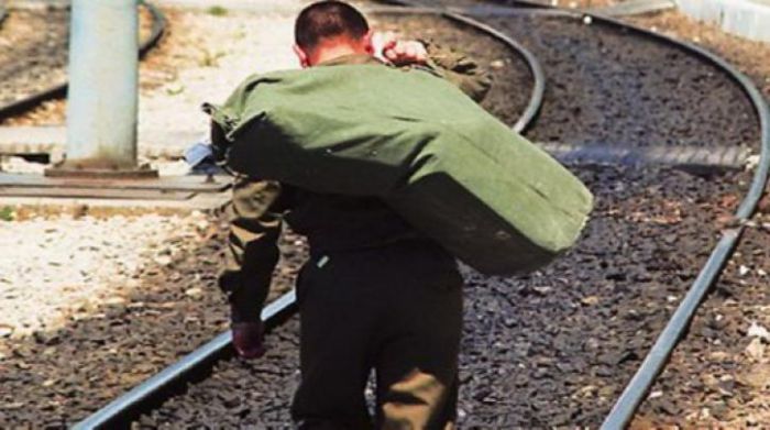 &Tau;&iota; &alpha;&lambda;&lambda;ά&zeta;&epsilon;&iota; &mu;&epsilon; &tau;&iota;&sigmaf; &mu;&epsilon;&tau;&alpha;&theta;έ&sigma;&epsilon;&iota;&sigmaf; &phi;&alpha;&nu;&tau;ά&rho;&omega;&nu;!