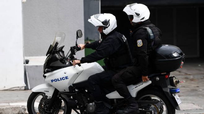 &Tau;&rho;ί&pi;&omicron;&lambda;&eta; | &Eta; &Omicron;&mu;ά&delta;&alpha; &Delta;&Iota;&Alpha;&Sigma; &sigma;&upsilon;&nu;έ&lambda;&alpha;&beta;&epsilon; &delta;ύ&omicron; ά&tau;&omicron;&mu;&alpha; &gamma;&iota;&alpha; &kappa;&lambda;&omicron;&pi;ή &mu;&eta;&chi;&alpha;&nu;ή&sigmaf; &kappa;&alpha;&iota; &alpha;&pi;ό&pi;&epsilon;&iota;&rho;&alpha; &delta;&iota;ά&rho;&rho;&eta;&xi;&eta;&sigmaf; &sigma;&epsilon; &kappa;&alpha;&tau;ά&sigma;&tau;&eta;&mu;&alpha;!