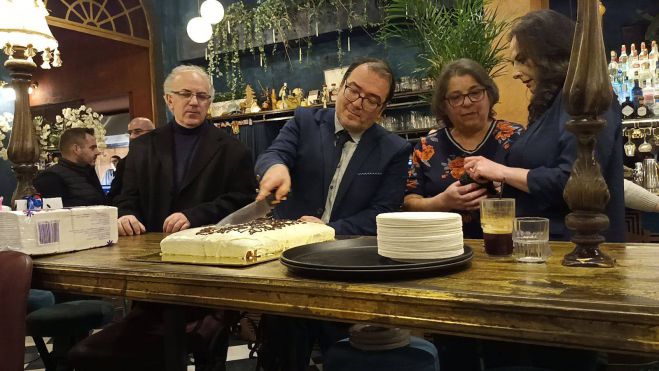 Σε κλίμα αισιοδοξίας και ενότητας ο Εμπορικός Σύλλογος Μεγαλόπολης έκοψε πίτα για το 2026 (εικόνες)