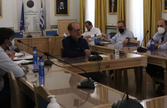 &Tau;&eta;&lambda;&epsilon;&delta;&iota;ά&sigma;&kappa;&epsilon;&psi;&eta; &Nu;ί&kappa;&alpha; - &Tau;&Epsilon;&Rho;&Nu;&Alpha; &gamma;&iota;&alpha; &tau;&iota;&sigmaf; &epsilon;&xi;&epsilon;&lambda;ί&xi;&epsilon;&iota;&sigmaf; &mu;&epsilon; &tau;&omicron; έ&rho;&gamma;&omicron; &Sigma;&Delta;&Iota;&Tau;