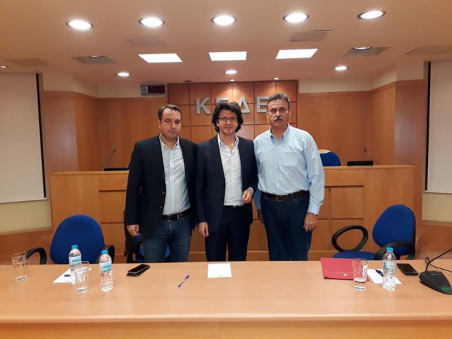 &Sigma;&tau;&eta;&nu; &sigma;&upsilon;&nu;&epsilon;&delta;&rho;ί&alpha;&sigma;&eta; &tau;&eta;&sigmaf; &Epsilon;&pi;&iota;&tau;&rho;&omicron;&pi;ή&sigmaf; &Pi;&alpha;&iota;&delta;&epsilon;ί&alpha;&sigmaf; &tau;&eta;&sigmaf; &Kappa;&Epsilon;&Delta;&Epsilon; &omicron; &Delta;&eta;&mu;ή&tau;&rho;&eta;&sigmaf; &Kappa;&omicron;&sigma;&kappa;&iota;&nu;ά&sigmaf;