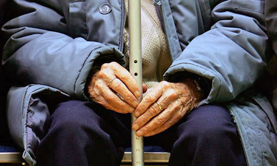 &Epsilon;&rho;&gamma;&alpha;&sigma;ί&epsilon;&sigmaf; &gamma;&iota;&alpha; &tau;&omicron; &gamma;&eta;&rho;&omicron;&kappa;&omicron;&mu;&epsilon;ί&omicron; &Mu;&epsilon;&gamma;&alpha;&lambda;ό&pi;&omicron;&lambda;&eta;&sigmaf;