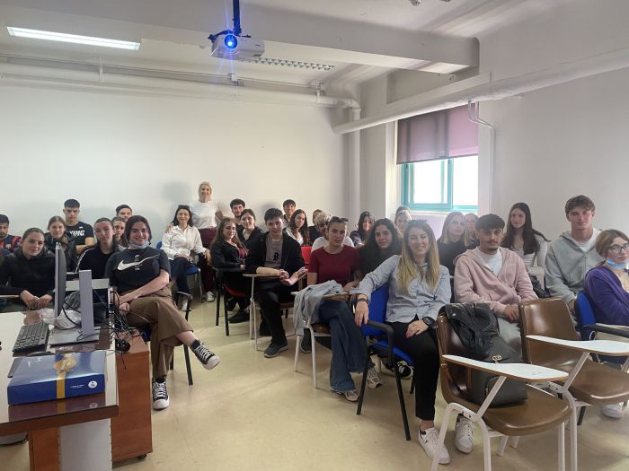 &Mu;&alpha;&theta;&eta;&tau;έ&sigmaf; &kappa;&alpha;&iota; &epsilon;&kappa;&pi;&alpha;&iota;&delta;&epsilon;&upsilon;&tau;&iota;&kappa;&omicron;ί &tau;&omicron;&upsilon; &Tau;&omicron;&mu;έ&alpha; &Upsilon;&gamma;&epsilon;ί&alpha;&sigmaf; &tau;&omicron;&upsilon; 1&omicron;&upsilon; &Epsilon;&Pi;&Alpha;.&Lambda;. &Tau;&rho;ί&pi;&omicron;&lambda;&eta;&sigmaf; &sigma;&tau;&iota;&sigmaf; &epsilon;&gamma;&kappa;&alpha;&tau;&alpha;&sigma;&tau;ά&sigma;&epsilon;&iota;&sigmaf; &tau;&eta;&sigmaf; &Sigma;&Alpha;&Epsilon;&Kappa; &tau;&omicron;&upsilon; &Pi;&alpha;&nu;&alpha;&rho;&kappa;&alpha;&delta;&iota;&kappa;&omicron;ύ &Nu;&omicron;&sigma;&omicron;&kappa;&omicron;&mu;&epsilon;ί&omicron;&upsilon;