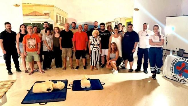 &Epsilon;&kappa;&pi;&alpha;ί&delta;&epsilon;&upsilon;&sigma;&eta; &Pi;&rho;ώ&tau;&omega;&nu; &Beta;&omicron;&eta;&theta;&epsilon;&iota;ώ&nu; &sigma;&tau;&alpha; &Kappa;ά&tau;&omega; &Delta;&omicron;&lambda;&iota;&alpha;&nu;ά (&epsilon;&iota;&kappa;ό&nu;&epsilon;&sigmaf;)