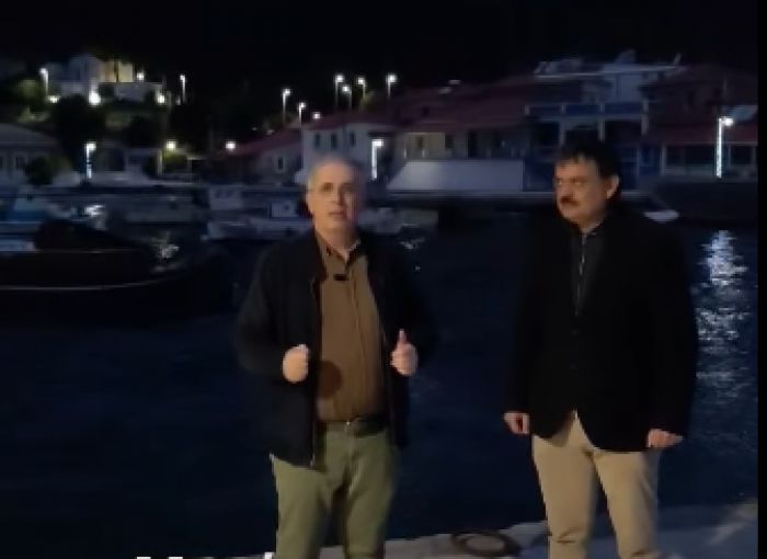 &Mu;ά&kappa;&alpha;&rho;&eta;&sigmaf; - &Phi;&alpha;&rho;ά&nu;&tau;&omicron;&sigmaf; &gamma;&iota;&alpha; &tau;&omicron; &Lambda;&iota;&mu;ά&nu;&iota; &Pi;&lambda;ά&kappa;&alpha;&sigmaf; &Lambda;&epsilon;&omega;&nu;&iota;&delta;ί&omicron;&upsilon;: "&Delta;&epsilon;&kappa;&alpha;&tau;έ&sigma;&sigma;&epsilon;&rho;&alpha; &chi;&rho;ό&nu;&iota;&alpha; &mu;&epsilon;&tau;ά, &omicron;&iota; &pi;&omicron;&lambda;ί&tau;&epsilon;&sigmaf; &epsilon;&xi;&alpha;&kappa;&omicron;&lambda;&omicron;&upsilon;&theta;&omicron;ύ&nu; &nu;&alpha; &pi;&epsilon;&rho;&iota;&mu;έ&nu;&omicron;&upsilon;&nu; &alpha;&pi;&alpha;&nu;&tau;ή&sigma;&epsilon;&iota;&sigmaf;" (vd)