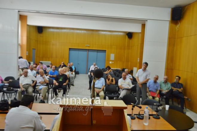 Απέκλεισε το ενδεχόμενο συνεργασίας με τη ΝΔ ο Αποστόλου του ΣΥΡΙΖΑ (vd)