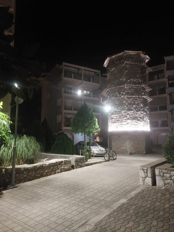 &Phi;&omega;&tau;ί&sigma;&tau;&eta;&kappa;&epsilon; &omicron; &pi;&epsilon;&rho;&iota;&sigma;&tau;&epsilon;&rho;&iota;ώ&nu;&alpha;&sigmaf; &sigma;&tau;&eta;&nu; &Tau;&rho;ί&pi;&omicron;&lambda;&eta;