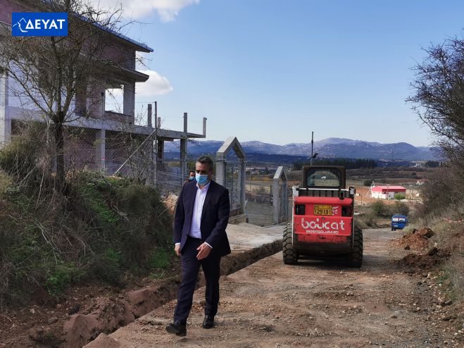 &Tau;&zeta;&iota;&omicron;ύ&mu;&eta;&sigmaf;: &laquo;&Upsilon;&pi;&eta;&rho;&epsilon;&tau;&omicron;ύ&mu;&epsilon; &tau;&eta;&nu; &kappa;&alpha;&theta;&eta;&mu;&epsilon;&rho;&iota;&nu;ό&tau;&eta;&tau;&alpha; &tau;&omicron;&upsilon; &delta;&eta;&mu;ό&tau;&eta; &mu;&epsilon; &upsilon;&psi;&eta;&lambda;&omicron;ύ &epsilon;&pi;&iota;&pi;έ&delta;&omicron;&upsilon; &upsilon;&pi;&eta;&rho;&epsilon;&sigma;ί&epsilon;&sigmaf; ύ&delta;&rho;&epsilon;&upsilon;&sigma;&eta;&sigmaf; &kappa;&alpha;&iota; &alpha;&pi;&omicron;&chi;έ&tau;&epsilon;&upsilon;&sigma;&eta;&sigmaf;&raquo; (vd)