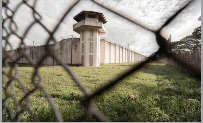 Νέες απεργίες από τους εξωτερικούς φρουρούς στις φυλακές Τρίπολης