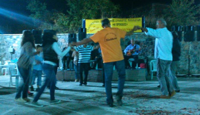 &Xi;&epsilon;&phi;ά&nu;&tau;&omega;&mu;&alpha; &mu;έ&chi;&rho;&iota; &tau;&omicron; &pi;&rho;&omega;ί &sigma;&tau;&alpha; &Mu;&alpha;&lambda;&lambda;&omega;&tau;ά &Mu;&epsilon;&gamma;&alpha;&lambda;ό&pi;&omicron;&lambda;&eta;&sigmaf; (&epsilon;&iota;&kappa;ό&nu;&epsilon;&sigmaf;- &beta;ί&nu;&tau;&epsilon;&omicron;)