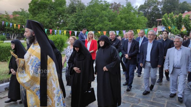 Η Νυμφασία γιορτάζει την Πολιούχο της, Αγία Τριάδα - Την Περιφέρεια εκπροσώπησε ο Αντιπεριφερειάρχης Σκαντζός (εικόνες)