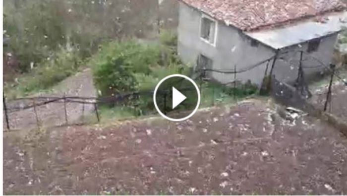 Χιόνι και χαλάζι στο Βαλτεσινίκο (vd)