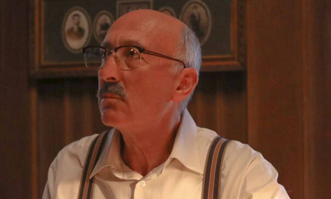 Ά&gamma;&rho;&iota;&epsilon;&sigmaf; &Mu;έ&lambda;&iota;&sigma;&sigma;&epsilon;&sigmaf; | &Tau;&omicron; &sigma;&kappa;ί&tau;&sigma;&omicron; &pi;&omicron;&upsilon; &pi;έ&phi;&tau;&epsilon;&iota; &sigma;&tau;&alpha; &chi;έ&rho;&iota;&alpha; &tau;&omicron;&upsilon; &Nu;έ&sigma;&tau;&omicron;&rho;&alpha; &phi;έ&rho;&nu;&epsilon;&iota; &tau;&eta; &mu;&epsilon;&gamma;ά&lambda;&eta; &alpha;&pi;&omicron;&kappa;ά&lambda;&upsilon;&psi;&eta; (&epsilon;&iota;&kappa;ό&nu;&epsilon;&sigmaf;)