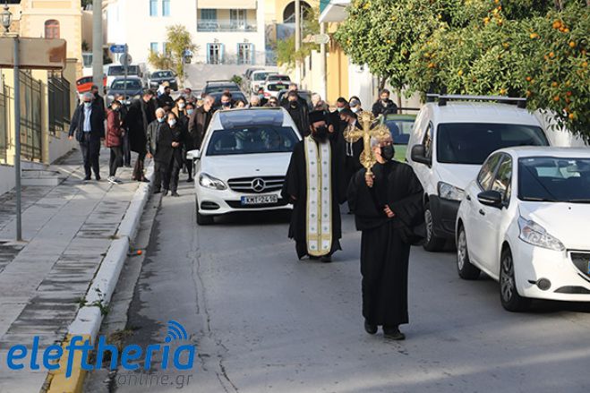 &Kappa;&alpha;&lambda;&alpha;&mu;ά&tau;&alpha; | &Epsilon;ί&pi;&alpha;&nu; &tau;&omicron; &tau;&epsilon;&lambda;&epsilon;&upsilon;&tau;&alpha;ί&omicron; "&alpha;&nu;&tau;ί&omicron;" &sigma;&tau;&omicron;&nu; &Pi;έ&tau;&rho;&omicron; &Kappa;&alpha;&tau;&sigma;&iota;&lambda;&iota;έ&rho;&eta; (&epsilon;&iota;&kappa;ό&nu;&epsilon;&sigmaf;)