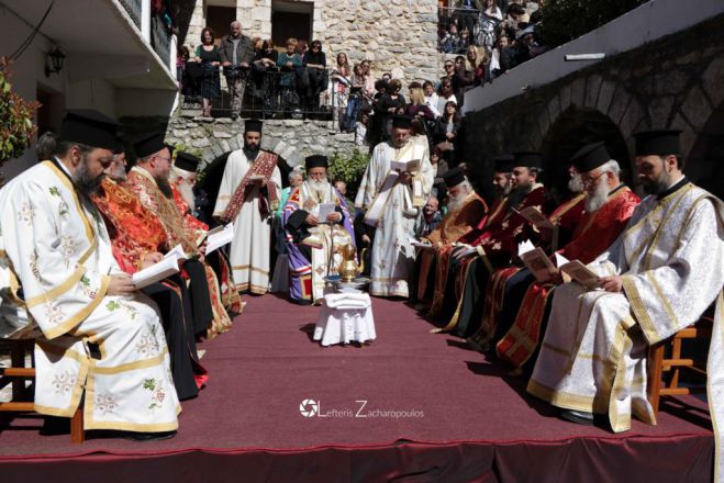 &Beta;ά&rho;&sigma;&epsilon;&sigmaf; | &Delta;έ&omicron;&sigmaf; &kappa;&alpha;&iota; &sigma;&upsilon;&gamma;&kappa;ί&nu;&eta;&sigma;&eta; &sigma;&tau;&eta;&nu; &laquo;&Tau;&epsilon;&lambda;&epsilon;&tau;ή &tau;&omicron;&upsilon; &Nu;&iota;&pi;&tau;ή&rho;&omicron;&sigmaf;&raquo; (&epsilon;&iota;&kappa;ό&nu;&epsilon;&sigmaf;)