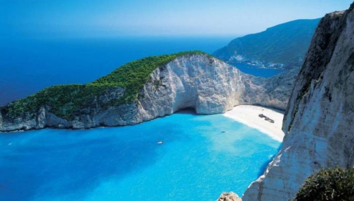 Τα 19 καλύτερα ελληνικά νησιά σύμφωνα με την Telegraph (εικόνες)