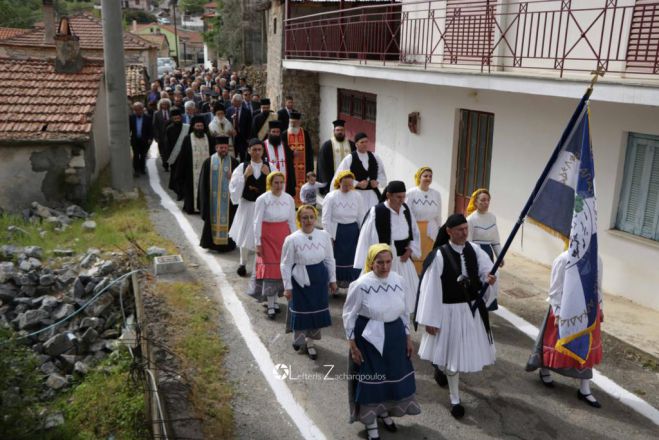 &Tau;&omicron; 1&omicron; &omicron;&rho;&gamma;&alpha;&nu;&omega;&mu;έ&nu;&omicron; &Epsilon;&lambda;&lambda;&eta;&nu;&iota;&kappa;ό &Sigma;&tau;&rho;&alpha;&tau;ό&pi;&epsilon;&delta;&omicron; &upsilon;&pi;ό &tau;&omicron;&nu; &Kappa;&omicron;&lambda;&omicron;&kappa;&omicron;&tau;&rho;ώ&nu;&eta; &sigma;&tau;&omicron; &chi;&omega;&rho;&iota;ό &Pi;ά&pi;&alpha;&rho;&iota; - &Gamma;&iota;&omicron;&rho;&tau;ά&sigma;&tau;&eta;&kappa;&epsilon; &eta; &epsilon;&pi;έ&tau;&epsilon;&iota;&omicron;&sigmaf;! (&epsilon;&iota;&kappa;ό&nu;&epsilon;&sigmaf;)