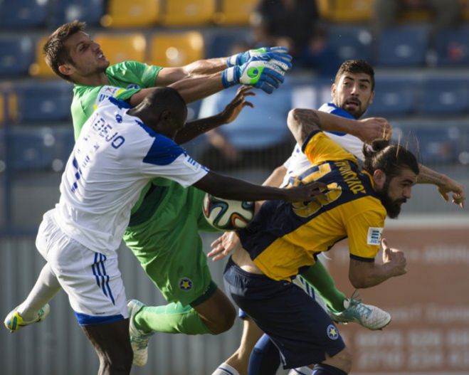 &Omicron; &tau;&epsilon;&rho;&mu;&alpha;&tau;&omicron;&phi;ύ&lambda;&alpha;&kappa;&alpha;&sigmaf; &tau;&omicron;&upsilon; &Alpha;&sigma;&tau;έ&rho;&alpha; &kappa;&lambda;ή&theta;&eta;&kappa;&epsilon; &sigma;&tau;&eta;&nu; &epsilon;&theta;&nu;&iota;&kappa;ή &Sigma;&lambda;&omicron;&beta;&alpha;&kappa;ί&alpha;&sigmaf;