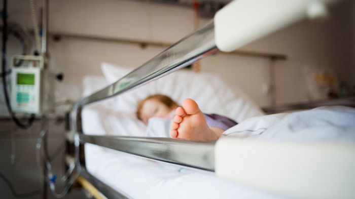 Οξεία ηπατίτιδα άγνωστης αιτιολογίας | Ο πρώτος θάνατος παιδιού στην Ελλάδα
