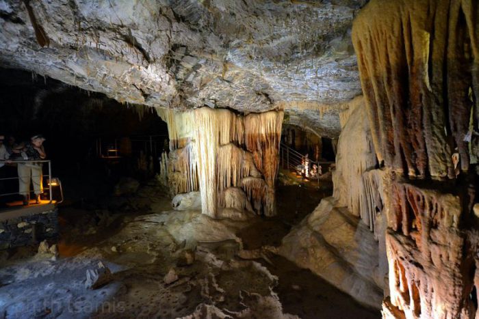 Την Τετάρτη (9/4/2025) θα επαναλειτουργήσουν τα Σπήλαια Κάψια