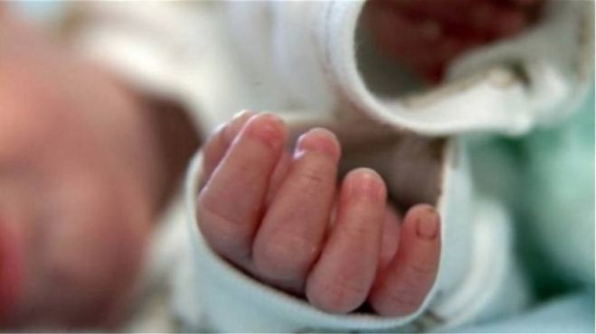 &Sigma;&omicron;&kappa; &alpha;&pi;ό &tau;&alpha; &tau;&rho;&alpha;ύ&mu;&alpha;&tau;&alpha; &beta;&rho;έ&phi;&omicron;&upsilon;&sigmaf; &alpha;&pi;ό &pi;&omicron;&nu;&tau;ί&kappa;&iota; &sigma;&tau;&omicron; &Delta;&iota;&delta;&upsilon;&mu;ό&tau;&epsilon;&iota;&chi;&omicron; | &Lambda;&epsilon;ί&pi;&epsilon;&iota; &delta;έ&rho;&mu;&alpha; &alpha;&pi;ό &mu;ύ&tau;&eta; &kappa;&alpha;&iota; &mu;ά&gamma;&omicron;&upsilon;&lambda;&omicron;, έ&chi;&omicron;&upsilon;&nu; &alpha;&pi;&omicron;&kappa;&alpha;&lambda;&upsilon;&phi;&theta;&epsilon;ί &mu;ύ&epsilon;&sigmaf; &kappa;&alpha;&iota; &omicron;&sigma;&tau;ά