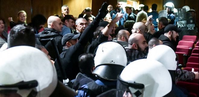 Δίκη Χρυσής Αυγής | Η στιγμή της έντασης στην απολογία Μιχαλολιάκου (vd)