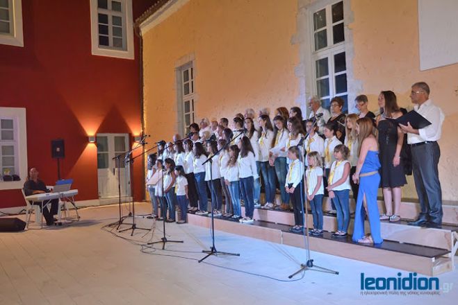 &Chi;&omicron;&rho;&omega;&delta;&iota;&alpha;&kappa;ή &sigma;&upsilon;&nu;ά&nu;&tau;&eta;&sigma;&eta; &sigma;&tau;&omicron; &Lambda;&epsilon;&omega;&nu;ί&delta;&iota;&omicron; (&epsilon;&iota;&kappa;ό&nu;&epsilon;&sigmaf; - &beta;ί&nu;&tau;&epsilon;&omicron;)