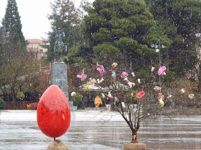 &Mu;&omicron;&nu;&alpha;&delta;&iota;&kappa;έ&sigmaf; &chi;&iota;&omicron;&nu;&iota;&sigma;&mu;έ&nu;&epsilon;&sigmaf; &epsilon;&iota;&kappa;ό&nu;&epsilon;&sigmaf; &alpha;&pi;ό &tau;&eta;&nu; &Pi;&alpha;&sigma;&chi;&alpha;&lambda;&iota;&nu;ή &Tau;&rho;ί&pi;&omicron;&lambda;&eta;!