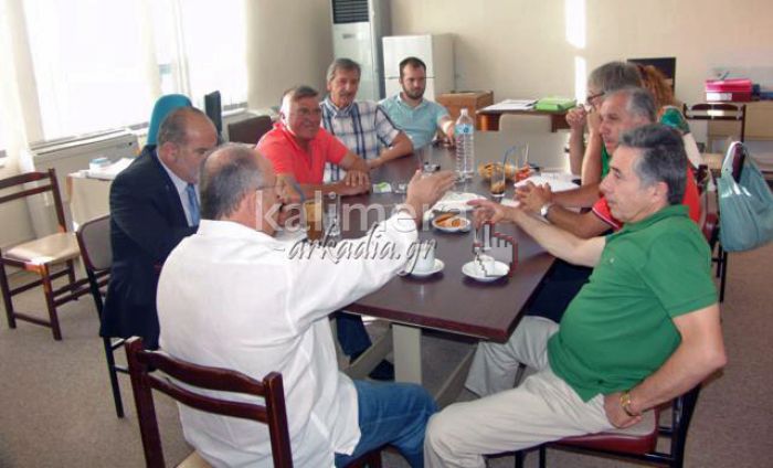 &Alpha;&nu;&tau;ί&delta;&rho;&alpha;&sigma;&eta; &Omicron;&Epsilon;&Beta;&Alpha; &gamma;&iota;&alpha; &tau;&iota;&sigmaf; &kappa;&alpha;&tau;&alpha;&sigma;&chi;έ&sigma;&epsilon;&iota;&sigmaf; &sigma;&epsilon; &omicron;&phi;&epsilon;&iota;&lambda;έ&tau;&epsilon;&sigmaf; &tau;&omicron;&upsilon; &Omicron;&Alpha;&Epsilon;&Epsilon;