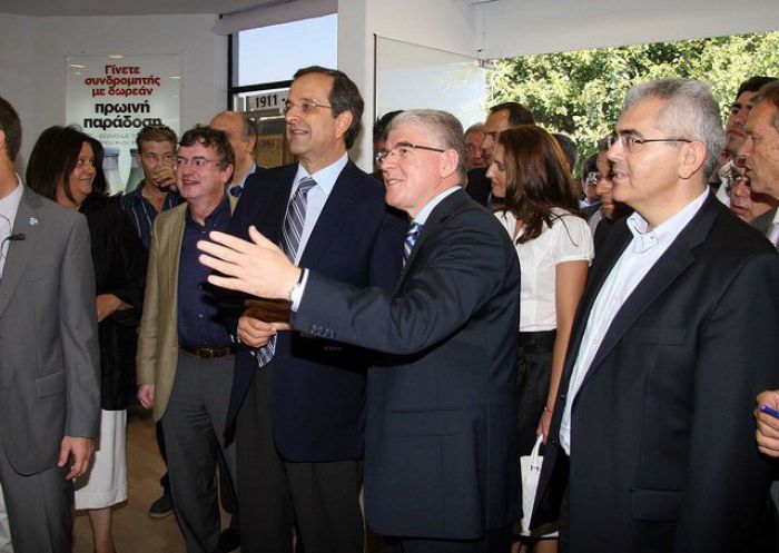 &Mu;ή&nu;&upsilon;&mu;&alpha; &upsilon;&pi;έ&rho; &Kappa;&alpha;&rho;&alpha;&mu;&alpha;&nu;&lambda;ή &alpha;&pi;ό &tau;&omicron;&nu; &Lambda;&upsilon;&kappa;&omicron;&upsilon;&rho;έ&nu;&tau;&zeta;&omicron; &gamma;&iota;&alpha; &tau;&eta; &delta;&iota;&epsilon;ύ&rho;&upsilon;&nu;&sigma;&eta; &tau;&eta;&sigmaf; &sigma;&upsilon;&nu;&epsilon;&rho;&gamma;&alpha;&sigma;ί&alpha;&sigmaf; &mu;&epsilon; &tau;&eta;&nu; &Kappa;ί&nu;&alpha;!