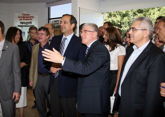 &Mu;ή&nu;&upsilon;&mu;&alpha; &upsilon;&pi;έ&rho; &Kappa;&alpha;&rho;&alpha;&mu;&alpha;&nu;&lambda;ή &alpha;&pi;ό &tau;&omicron;&nu; &Lambda;&upsilon;&kappa;&omicron;&upsilon;&rho;έ&nu;&tau;&zeta;&omicron; &gamma;&iota;&alpha; &tau;&eta; &delta;&iota;&epsilon;ύ&rho;&upsilon;&nu;&sigma;&eta; &tau;&eta;&sigmaf; &sigma;&upsilon;&nu;&epsilon;&rho;&gamma;&alpha;&sigma;ί&alpha;&sigmaf; &mu;&epsilon; &tau;&eta;&nu; &Kappa;ί&nu;&alpha;!