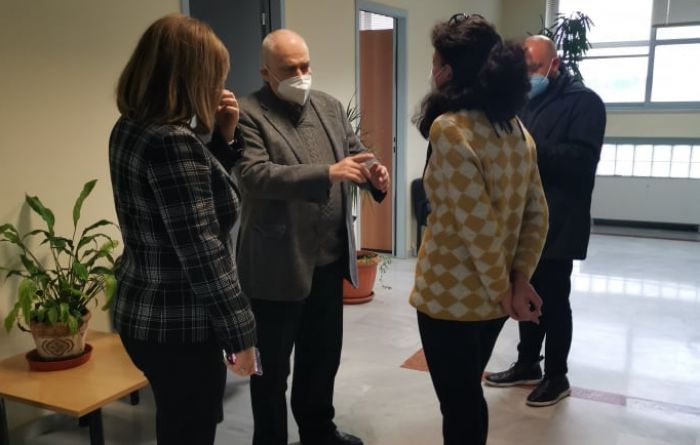 &Chi;&alpha;ώ&delta;&eta;&sigmaf; &kappa;&alpha;&tau;ά&sigma;&tau;&alpha;&sigma;&eta; &sigma;&tau;&omicron;&nu; &Epsilon;&Phi;&Kappa;&Alpha; &Alpha;&rho;&kappa;&alpha;&delta;ί&alpha;&sigmaf; | "&Phi;ά&kappa;&epsilon;&lambda;&omicron;&iota; &sigma;&tau;&omicron;&iota;&beta;ά&zeta;&omicron;&nu;&tau;&alpha;&iota;, &tau;&eta;&lambda;έ&phi;&omega;&nu;&alpha; &kappa;&tau;&upsilon;&pi;&omicron;ύ&nu;, &pi;&omicron;&lambda;ί&tau;&epsilon;&sigmaf; &sigma;&epsilon; &omicron;&upsilon;&rho;έ&sigmaf; &kappa;&alpha;&iota; &omicron;&iota; &epsilon;&lambda;&alpha;&chi;&iota;&sigma;&tau;ό&tau;&alpha;&tau;&omicron;&iota; &upsilon;&pi;ά&lambda;&lambda;&eta;&lambda;&omicron;&iota; &mu;&epsilon; &laquo;&phi;&iota;&lambda;ό&tau;&iota;&mu;&omicron;&raquo; &pi;&rho;&omicron;&sigma;&pi;&alpha;&theta;&omicron;ύ&nu; &nu;&alpha; &alpha;&nu;&tau;&alpha;&pi;&omicron;&kappa;&rho;&iota;&theta;&omicron;ύ&nu;"