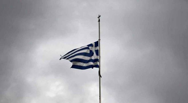 Μεσίστια η σημαία στο Μιστριώτειο Συγκρότημα Γυμνασίου – Λυκείου Τριπόλεως