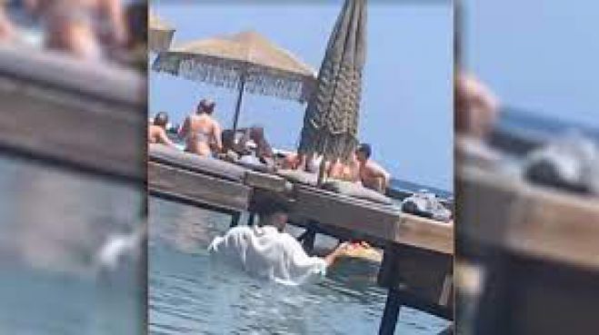 &Tau;&zeta;ή&mu;&epsilon;&rho;&omicron;&sigmaf; &gamma;&iota;&alpha; &tau;&omicron;&nu; &sigma;&epsilon;&rho;&beta;&iota;&tau;ό&rho;&omicron; &sigma;&tau;&eta; &Rho;ό&delta;&omicron;: "&Alpha;&nu; &delta;&epsilon;&nu; &sigma;&upsilon;&mu;&phi;&omega;&nu;&epsilon;ί&sigmaf; &mu;&epsilon; &tau;&omicron;&upsilon;&sigmaf; ό&rho;&omicron;&upsilon;&sigmaf; &mu;&iota;&alpha;&sigmaf; &delta;&omicron;&upsilon;&lambda;&epsilon;&iota;ά&sigmaf;, &delta;&epsilon;&nu; &tau;&eta;&nu; &kappa;ά&nu;&epsilon;&iota;&sigmaf;"