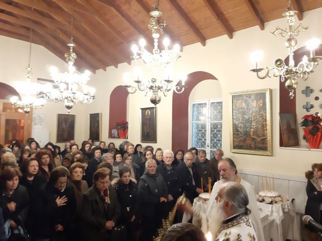 &Omicron; &Epsilon;&sigma;&pi;&epsilon;&rho;&iota;&nu;ό&sigmaf; &gamma;&iota;&alpha; &tau;&eta; &gamma;&iota;&omicron;&rho;&tau;ή &tau;&omicron;&upsilon; &Alpha;&gamma;ί&omicron;&upsilon; &Nu;&iota;&kappa;&omicron;&lambda;ά&omicron;&upsilon; &sigma;&tau;&eta;&nu; &Tau;&rho;ί&pi;&omicron;&lambda;&eta; (&epsilon;&iota;&kappa;ό&nu;&epsilon;&sigmaf;)